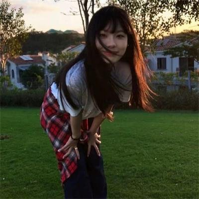浪漫的女儿 海报